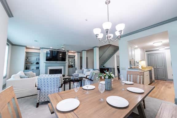 1040E Creekside Condo - Image 1
